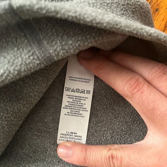 LL Bean Slightly Fitted 1/2 Zip Sweater Mens M Gray Fleece Gorp Hiking Casual - Picture 3 of 5